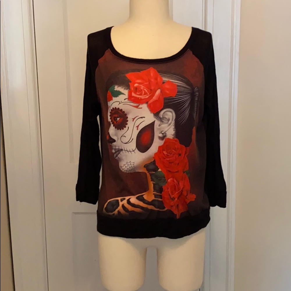 GUC  Dios de la Muerte top by Subtext Small